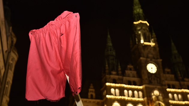 Protestn akci za odstoupen premira Andreje Babie (ANO) svolal 19. prosince 2019 v Liberci spolek Milion chvilek. Demonstrace se konaly tento den ve vech krajskch mstech s vjimkou Prahy.