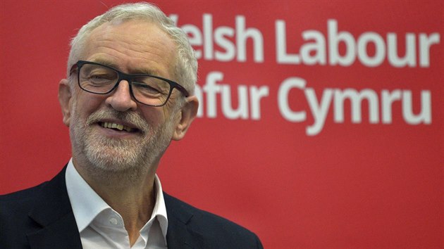 Vdce britskch opozinch labourist Jeremy Corbyn  (8. prosince 2019)