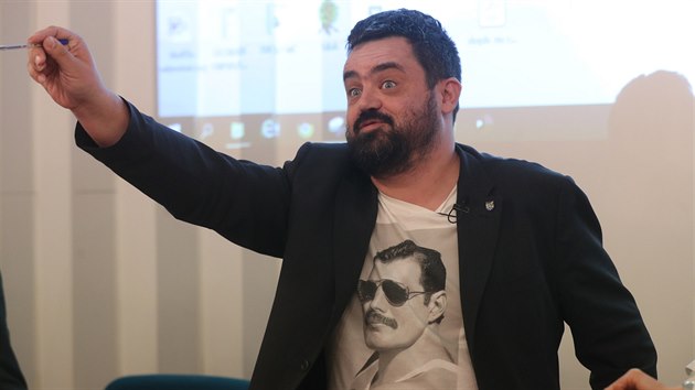 Praha pomn�k vlasovc�m dlu��, �ekl starosta m�stsk� ��sti Praha-�eporyje Pavel Novotn�. (10. prosince 2019)