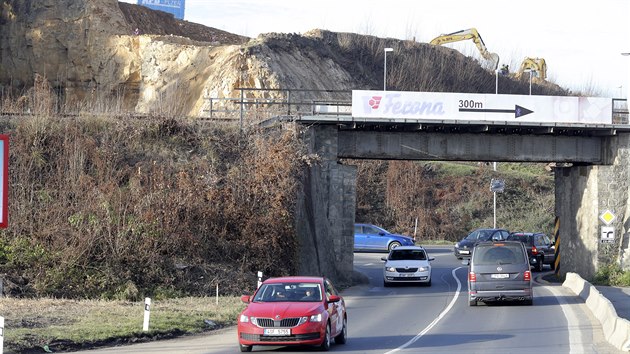 Tak v ptm roce ek na idie v Plzni ada dopravnch uzavrek a omezen. Komplikace budou napklad pi projdn pod Blou Horou. (11. 12. 2019)