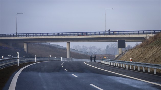 V Ostrav se slavnostn otevela Prodlouen Rudn. Posledn sek vznikl za rekordn ti msce. (19. 12. 2019)