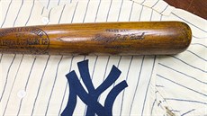 Pálka, se kterou legendární baseballista Babe Ruth odpálil svůj pětistý...