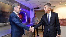 Premiér Andrej Babi a pedseda ODS Petr Fiala v diskuzním poadu Otázky...