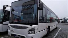 S novými autobusy u se ártí cestující v rámci zkuebního provozu obas...