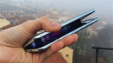 Samsung Galaxy Fold se moná doká výrazn levnjího sourozence.