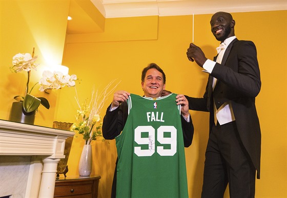 Tacko Fall, pivotman Boston Celtics, dostal anci dirigovat orchestr Boston...