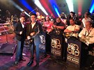 Alex a Masim p�i koncert� s Big Bandem