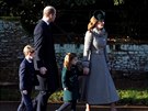 Princ George, princ William, princezna Charlotte a vévodkyně Kate po vánoční...