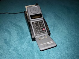 Motorola MicroTAC
