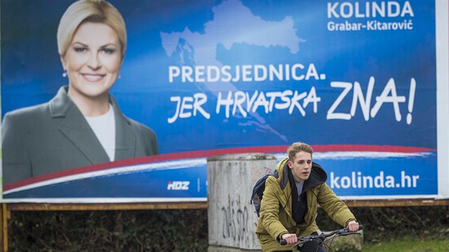 Pedvolebn plakt dosavadn chorvatsk prezidentky Kolindy Grabarov-Kitaroviov (19. prosince 2019)
