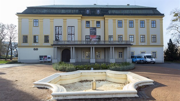 Radnice neplnuje se zmkem dnou obrovskou pestavbu. Chce jt konzervativn cestou oprav.