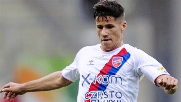 Petr Schwarz na podzim nastoupil do 18 ligov�ch z�pas� nov��ka Ekstraklasy a vst�elil v nich �ty�i g�ly.