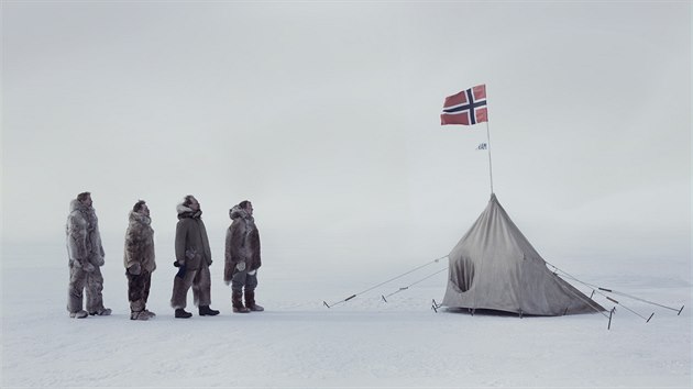 Záběr z filmu Amundsen
