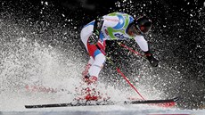 Mauro Caviezel a jeho potíe v paralelním obím slalomu v Alta Badii.