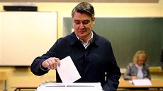 Bývalý sociálndemokratický premiér Zoran Milanovi kandiduje na chorvatského...