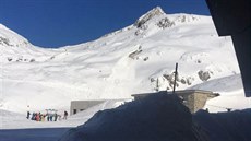 Ve švýcarském resortu Andermatt se utrhla lavina. (26. prosince 2019)