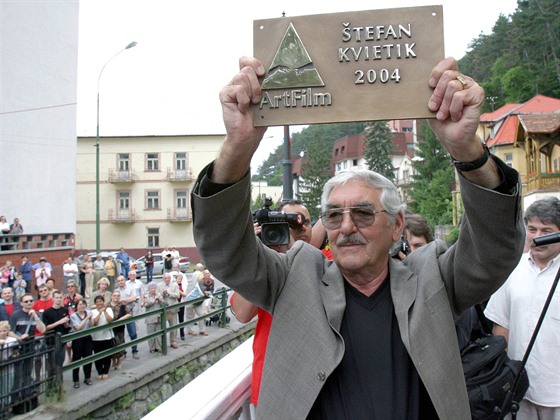 �tefan Kvietik na filmovém festivalu v Tren�anských Teplicích, kde má pam�tní...