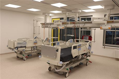 Masarykova nemocnice otevela novou jednotku pooperaní a resuscitaní pée...