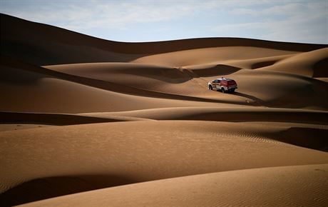 Organizátoi Rallye Dakar vybírají v Saúdské Arábii trasu, kudy povede závod v...