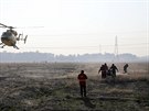 Záchranái prohledávají trosky letadla ukrajinských aerolinek, který se zítil...