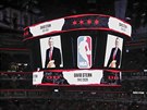 Také ped utkáním Chicago Bulls - Utah Jazz byla uctna památka Davida Sterna.