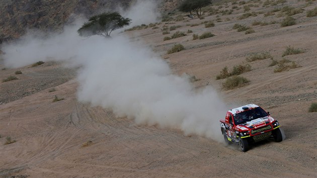 esk posdka Martin Prokop a Viktor Chytka na trati tvrt etapy Rallye Dakar.