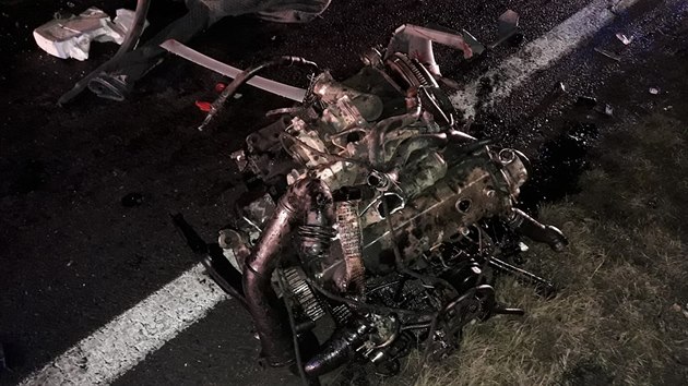 Nehoda tří aut na Plzeňsku si vyžádala osm zraněných. (5. ledna 2020)