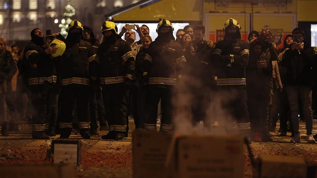 Na oslavy dohlížely stovky hasičů (1. ledna 2020)