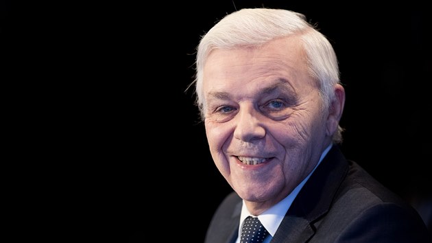 Vl�dn� zmocn�nec pro syst�m Galileo Karel Dobe� v diskusn�m po�adu iDNES.cz Rozst�el.