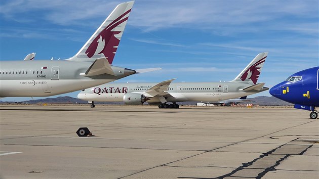 Boeingy 787-9 Qatar Airways na letiti ve Victorville