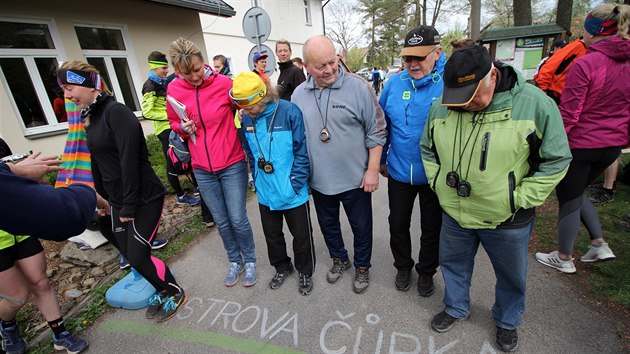 Ji ustr (uprosted) se pi organizaci me spolehnout na tm dobrovolnk.