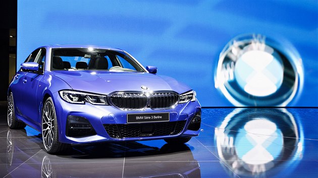 Titul Auto roku 2020 v R zskalo BMW ady 3.