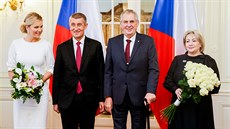 Novoroní obd prezidenta Miloe Zemana s premiérem Andrejem Babiem v loském roce 2019