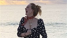 Zpěvačka Adele na pláži na ostrově Anguilla v souostroví Malé Antily (2. ledna...
