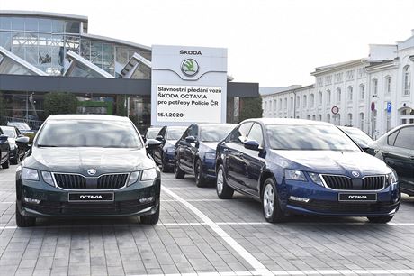 Ministerstvo vnitra prbn obmuje vozový park Policie.