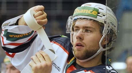 Hokejový útoník Petr Stloukal je nejproduktivnjím Pirátem v 1. lize.