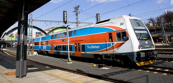 Vlaky City Elefant budou od dubna jezdit co dvě hodiny na letiště v Mošnově. (Ilustrační snímek)