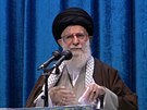 Íránský duchovní vůdce ajatolláh Alí Chameneí vedl poprvé od roku 2012 páteční...