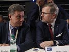 Pedseda ODS Petr Fiala (vpravo) a poslanec Pavel Blaek na stranickém volebním...