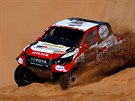 Fernando Alonso a Marc Coma s Toyotou v 11. etap Rallye Dakar.