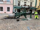 Na Draickho nmst v Praze popelsk vz srazil plynovou lampu poulinho...