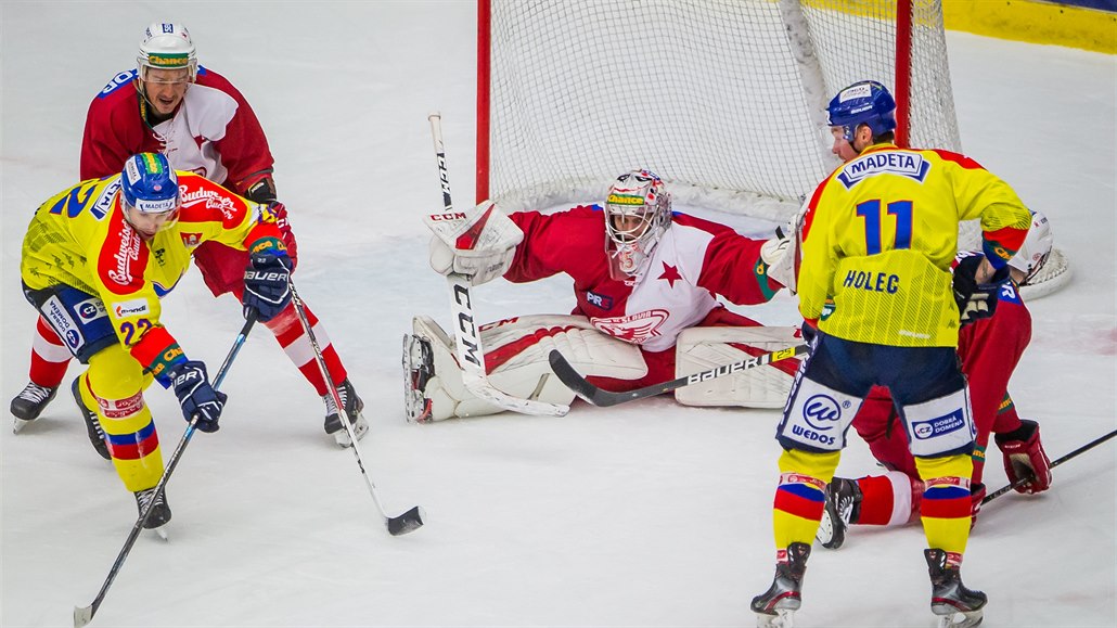 Sérii výher Slavie vyst�ídala ���ra porá�ek. Ot�epe se z ní tým p�ed play off?