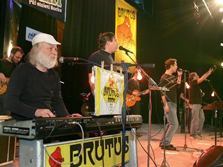 Kapela Brutus