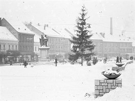 Karlovo náměstí v Třebíči, jak jej zachytil fotograf 29. prosince roku 1969....