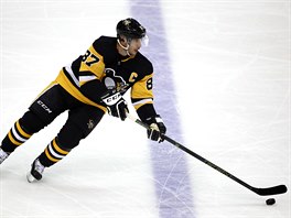 Sidney Crosby už zase válí za Pittsburgh Penguins v NHL.