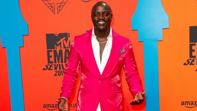 Americk zpvk Akon (3. listopadu 2019)