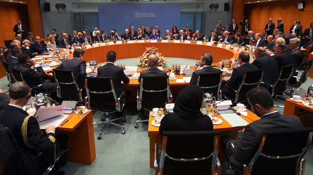 Na mezinrodn konferenci o Libyi se do Berlna sjela ada sttnk. (19. ledna 2020)