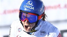 Radost Petry Vlhové ze Slovenska poté, co dokončila obří slalom v Sestriere.