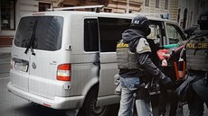 Policisté zadreli lupie, kteí pepadli nkolik benzínek v Praze (10. ledna...