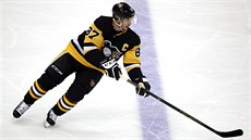 Sidney Crosby u zase válí za Pittsburgh Penguins v NHL.